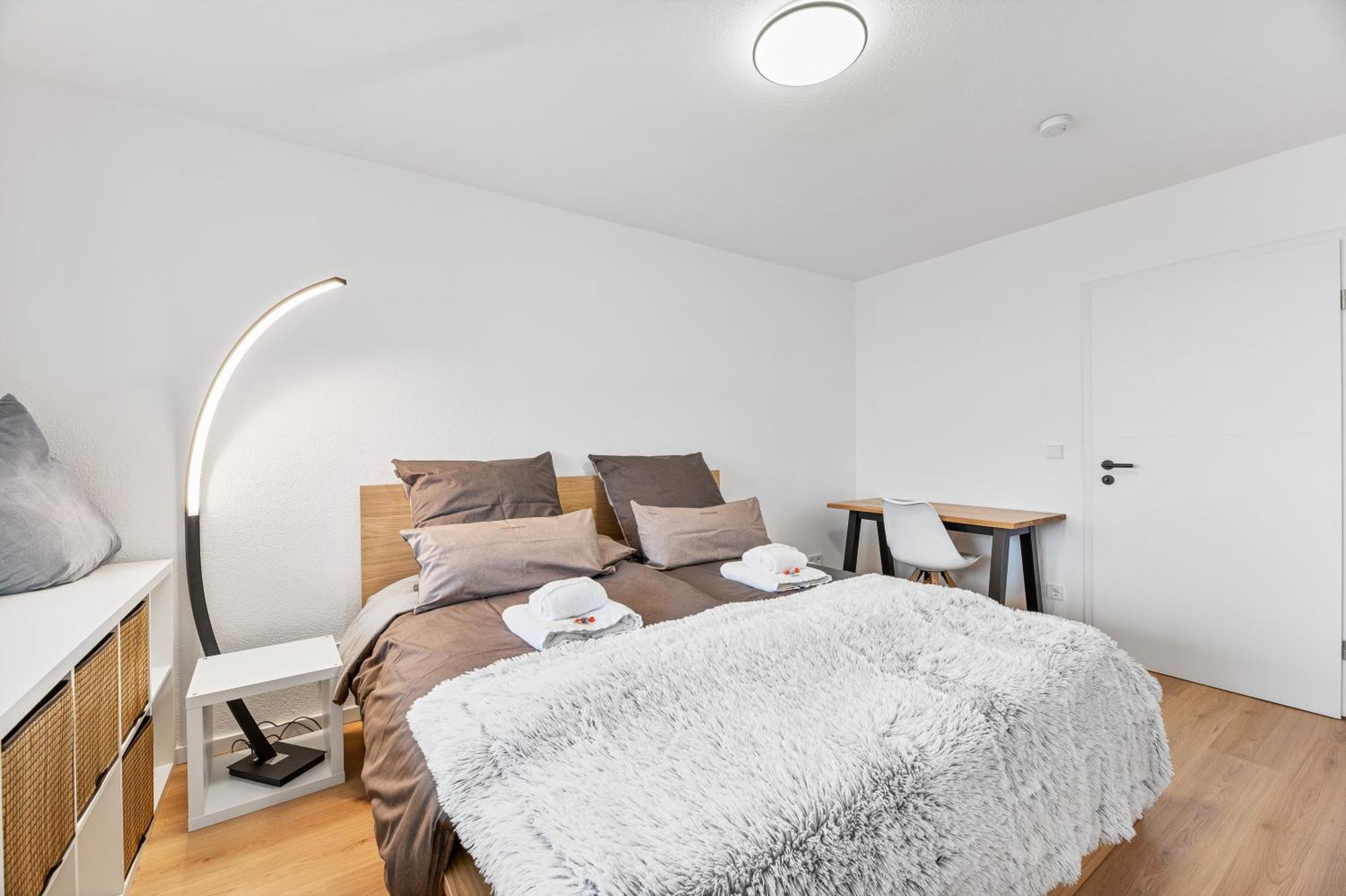 Neu: Stylische Suite Mit Ausblick Sindelfingen Exterior foto